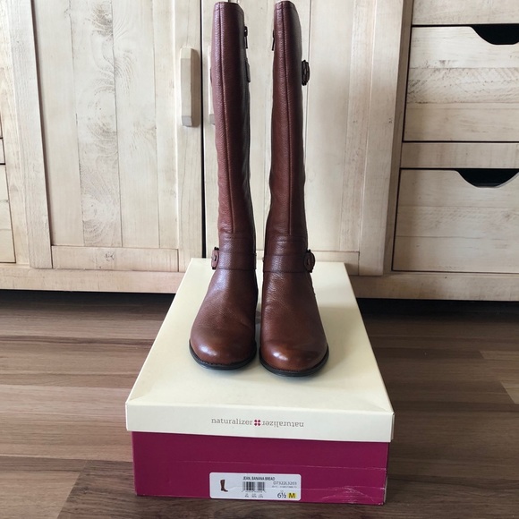 NIB Naturalizer Jean Boot (Banana Bread) - Picture 2 of 13